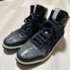グッチ GUCCI ガルーシャ TOKYO 限定 ハイカットスニーカーのサムネイル