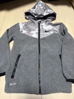 NIKE ナイキ キッズ フリースジャケット 迷彩柄 グレー アウター