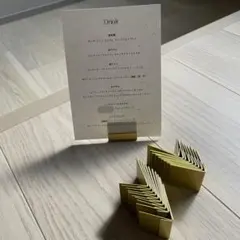 ペーパースタンド　結婚式　メニュー表　ウェディング　イエローゴールド