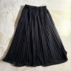 黒のドット柄シフォンプリーツスカートアースミュージック