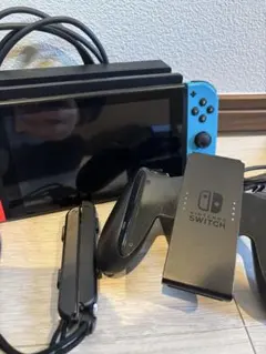 Nintendo Switch 本体 赤/青 Joy-Con付き