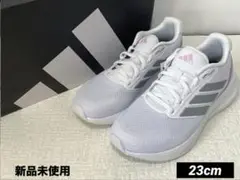 adidasファルコン