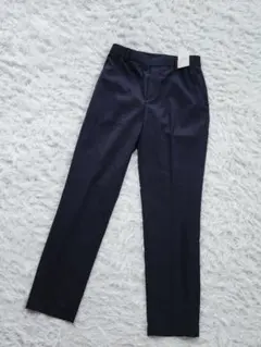 【新品】ユニクロ　EZYアンクルパンツ　ネイビー