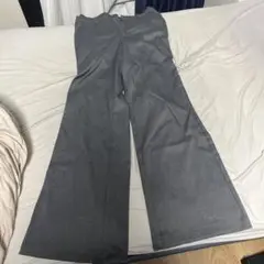 soerte フレアパンツ