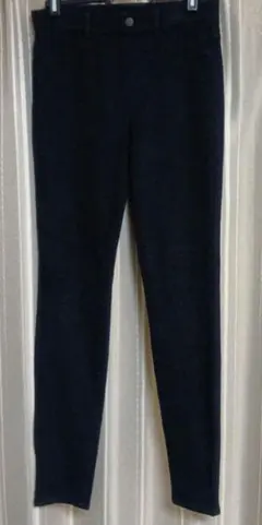 UNIQLO HEATTECH ブラック スキニーパンツ Mサイズ