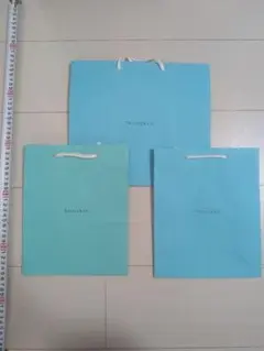 Tiffany & Co. ショッパー 紙袋 3枚セットのサムネイル