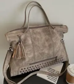 h*c様 未使用★ ヴィンテージ風　レディーストートバッグ　レザー　スタッズ