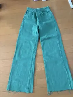 ミントグリーン ワイドレッグデニム