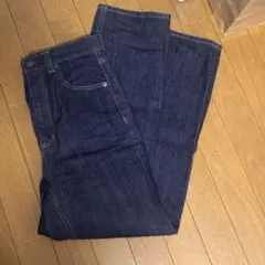 ハイウエストストレートジーンズ　GU