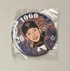 ジャイアンツ 甲斐拓也 公式カプセルトイ 黒ユニ 花火 ver. 缶バッジ