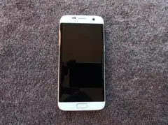 Galaxy S7 edge ホワイト au