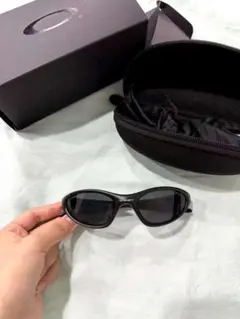 2025年最新】oakley サングラス ケースの人気アイテム - メルカリ