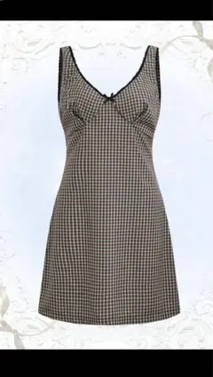 シーイン　SHEIN ミニワンピース　タンクトップ