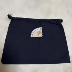 INGEBORG 巾着袋 ブラック 刺繍入りのサムネイル
