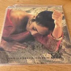 シャーデー「ラヴ・イズ・ストロンガー・ザン・プライド 」ドーナツ盤