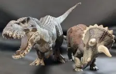 ヴァスタトサウルス（本心楠改） ＆トリケラトプス（ＳＡＦＡＲＩ）PVC２体セットのサムネイル