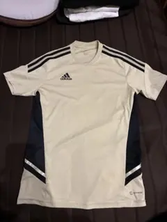 condivo22 シャツセット