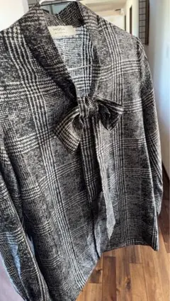 MOGA チェック柄リボン付き長袖シャツ