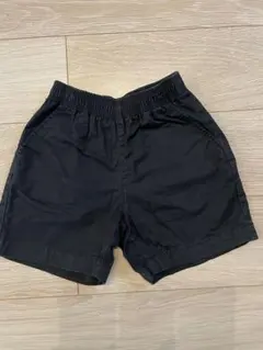 黒のハーフパンツ ウエストゴム ポケット付き110