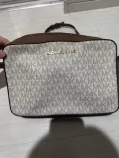 MICHEAL KORS ショルダーバッグのサムネイル