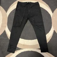 ブラック ジョガーパンツ