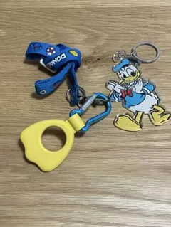 ドナルドダック アクリルキーホルダー ネックストラップ　ドリンクホルダーのサムネイル