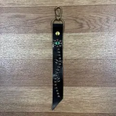 スタッズキーホルダー　ハンドメイド　アメカジ HTC CALEE風　本革　ツヤ