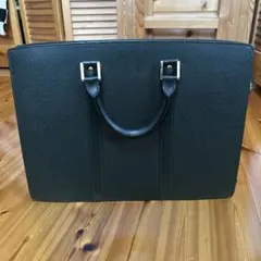 2026年最新】louis vuitton ルイ ヴィトン タイガ ポルトドキュマン