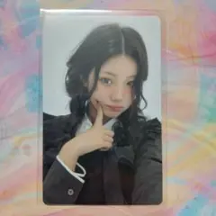 illit ウォンヒ bomb shopee kpopmerch 限定 トレカA ILLIT ウォニ Bomb KPOPMERCH トレカ 1.0 - メルカリ