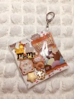 ガチャ詰めポーチ ラブブ