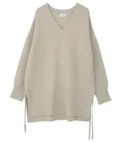 【値下げ中】YECCA VECCA Vネックドロストデザインニット