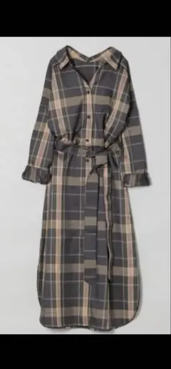 ジーナシス　シャツワンピース