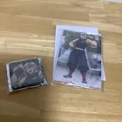 鬼滅の刃　ダイニング HIROMA アクリルスタンド・缶バッジ　宇髄天元