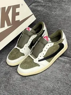 Travis Scott Nike Air Jordan 1 Low オリーブ