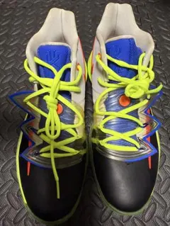 Item thumbnail for item b96e3f6e-6e6c-42c6-ac1c-aaa1fe23a0e3