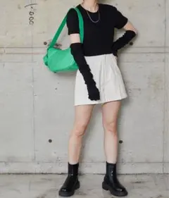 WEGO/フェイクレザーピンタックショートパンツ