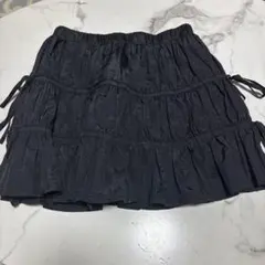 LOWRYS FARM ティアードミニスカート ブラックのサムネイル