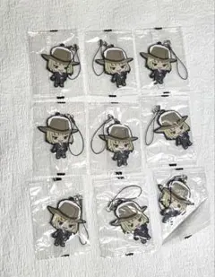 ツイステ カプセルラバーマスコット 制服　ルーク・ハント