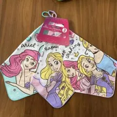 【新品】ループ付きタオル⭐︎プリンセス　保育園　幼稚園　入園アリエル　ラプンツェル