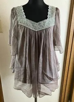 CECIL McBEE　薄茶色 三分袖チュニック