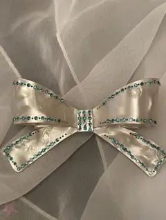 値下げ中！リボン型　ヘアーアクセサリー