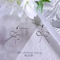 No.3338　シルバー大人かわいい上品りぼん結び ピアス/イヤリング