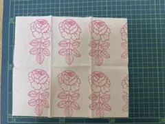 マリメッコ　ヴィヒキルース　ピンク　生地　ハギレ