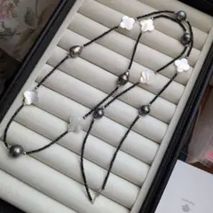 パールネックレス　南洋真珠　黒蝶真珠　ブラックスピネル　白蝶貝　クローバー