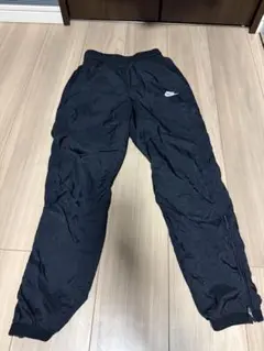 NIKE ナイロンパンツM（150cm）