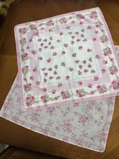 LAURA ASHLEY ラルフローレン花柄ハンカチ ２枚セット