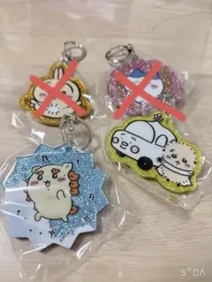 ラメアクリルキーホルダー4 ちいかわ
