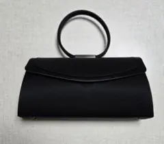 桂由美　ユミカツラ　黒シンプル　ハンドバッグ　フォーマルバック　冠婚葬祭のサムネイル