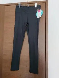 新品タグ付き 10分丈レギンス Lサイズ