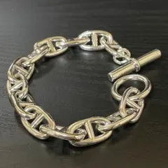 Item thumbnail for item 861cb137-22b6-411d-aa74-f30dd8c20ab9